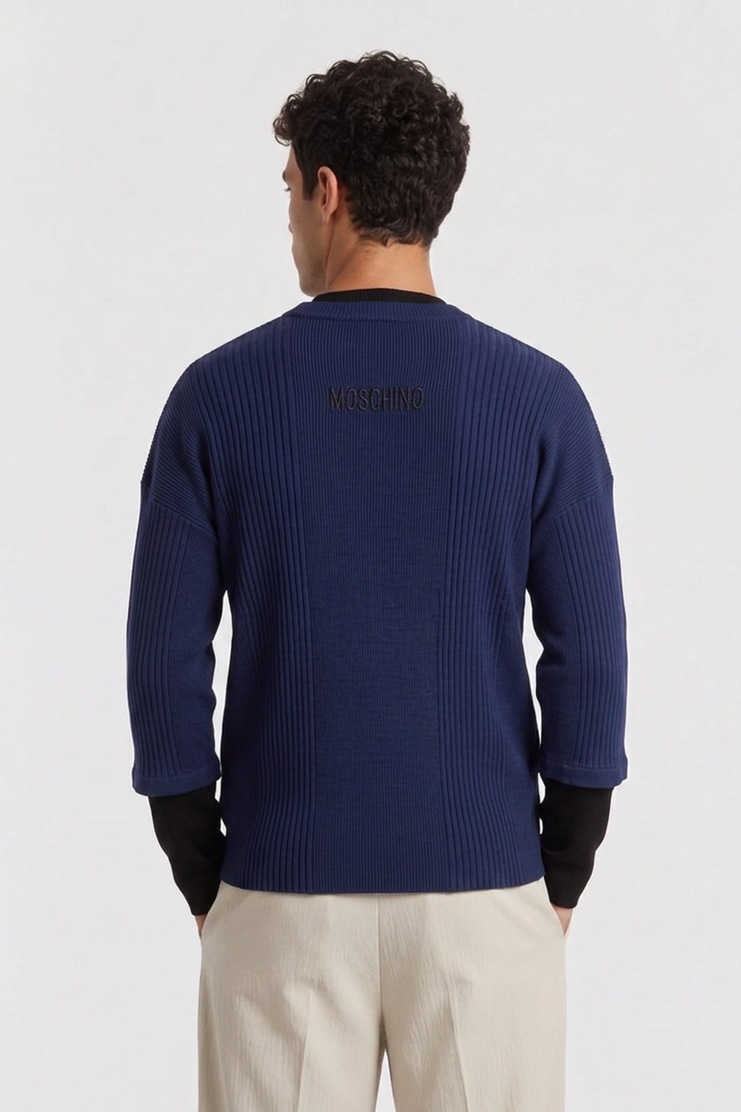 KNITWEAR BLUE 2