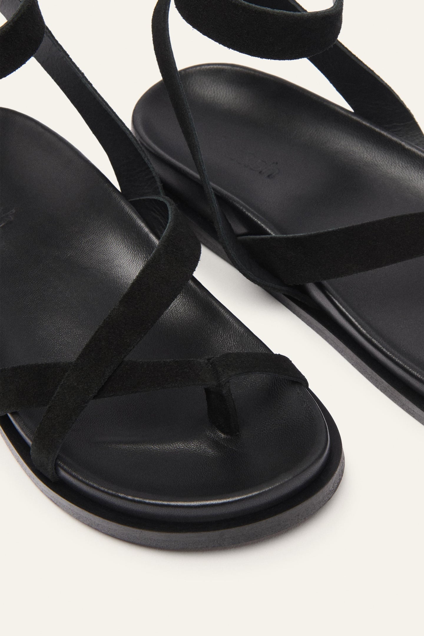 SANDALS BLACK 4