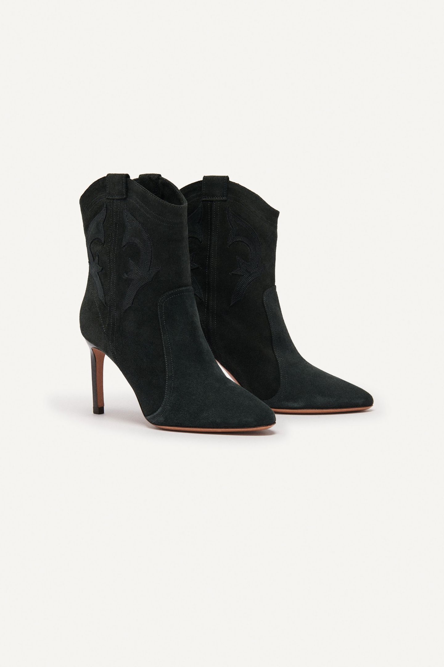 ANKLE BOOTS CARBONE 1