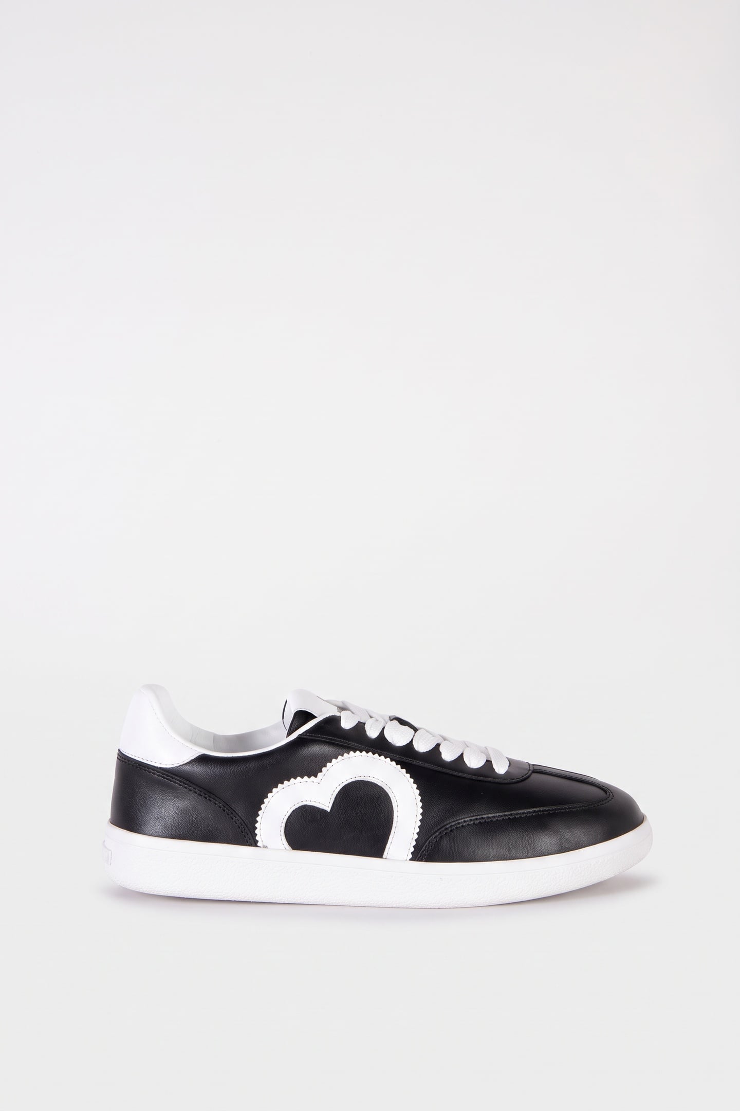 SNEAKERS BLACK 1