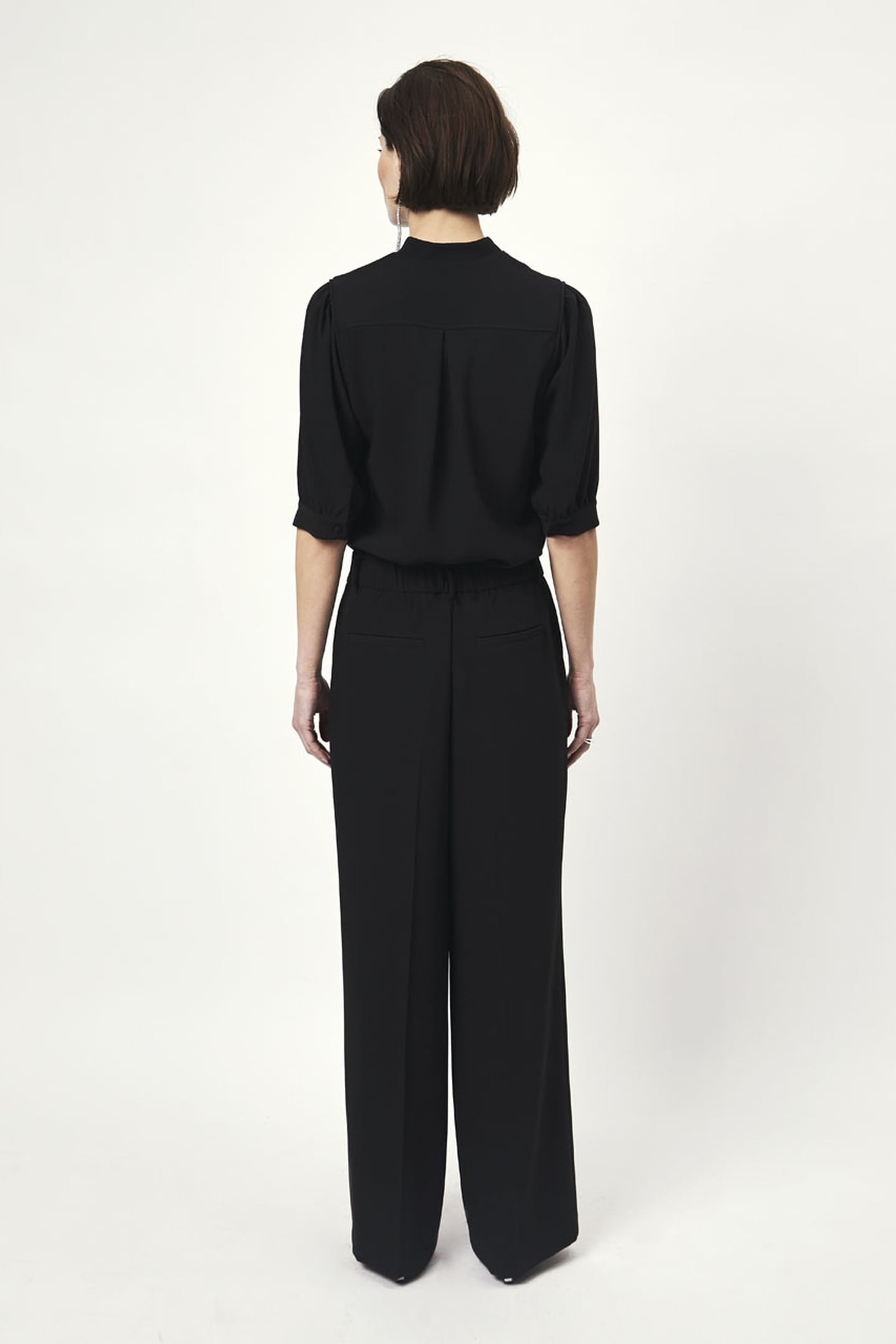 DANTE6-MALINA V NECK TOP RAVEN 3
