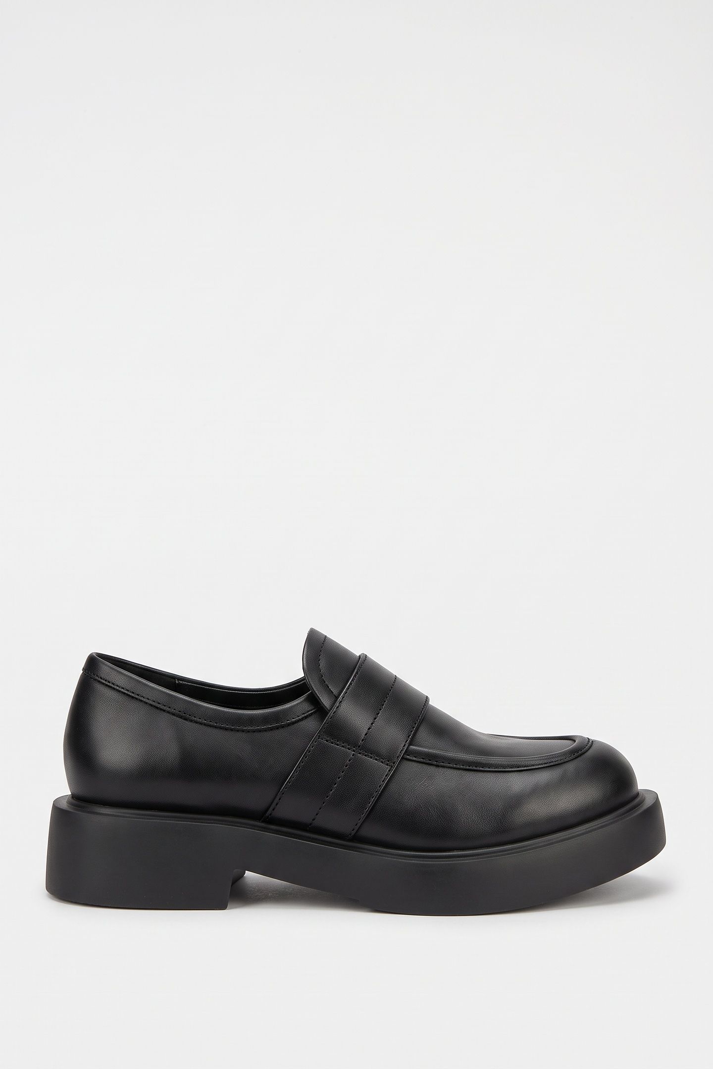 DERBY BLACK 2