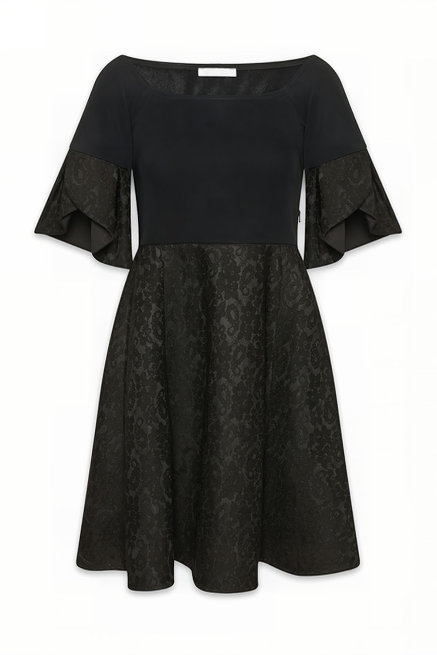 EVAELLE BLACK 2