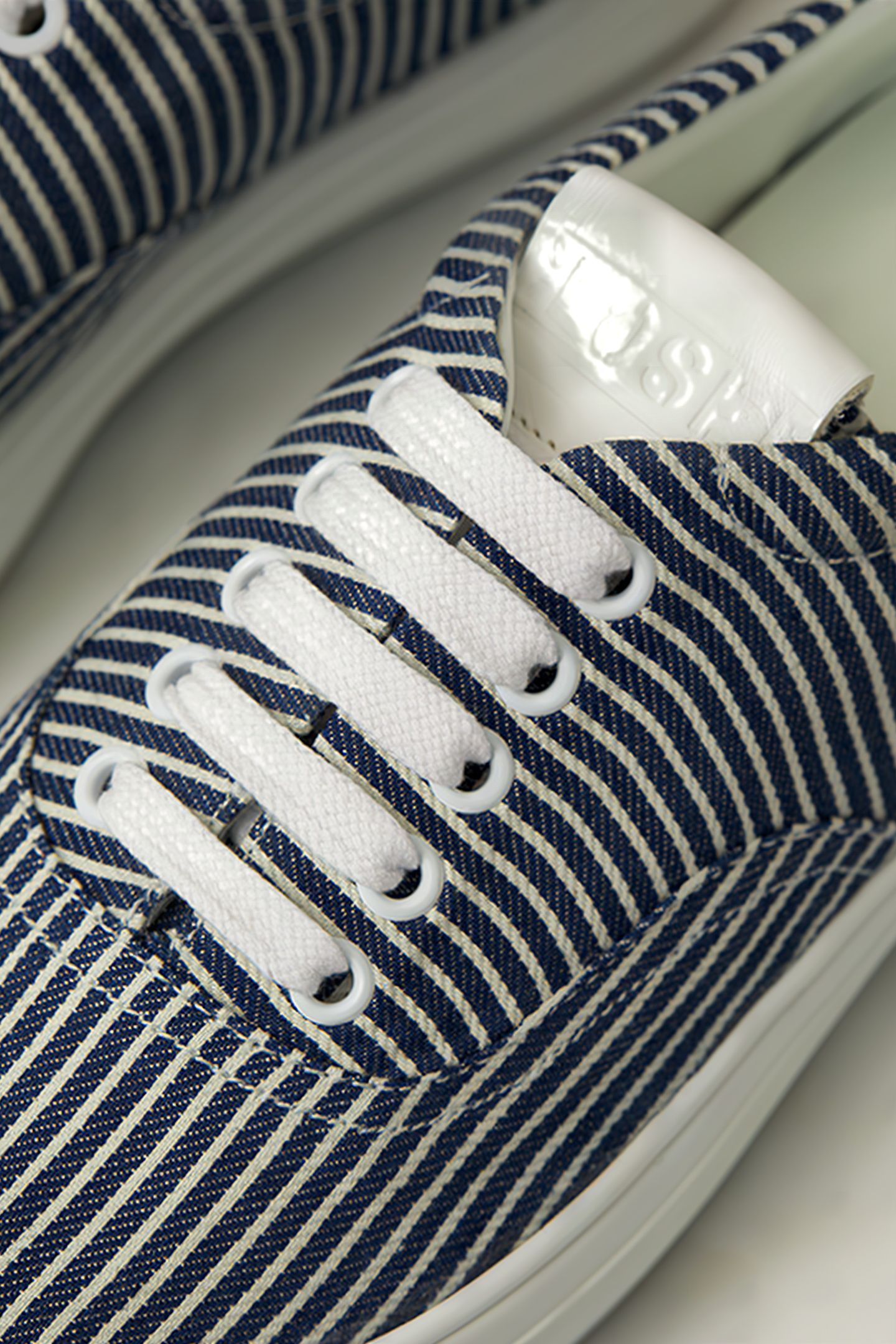 CHILLI MID BLUE 6
