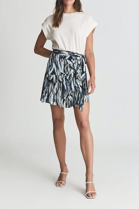 ASTRID MINI SKIRT — MEASUREMENTS BASED ON 5FT 9 MODEL 3