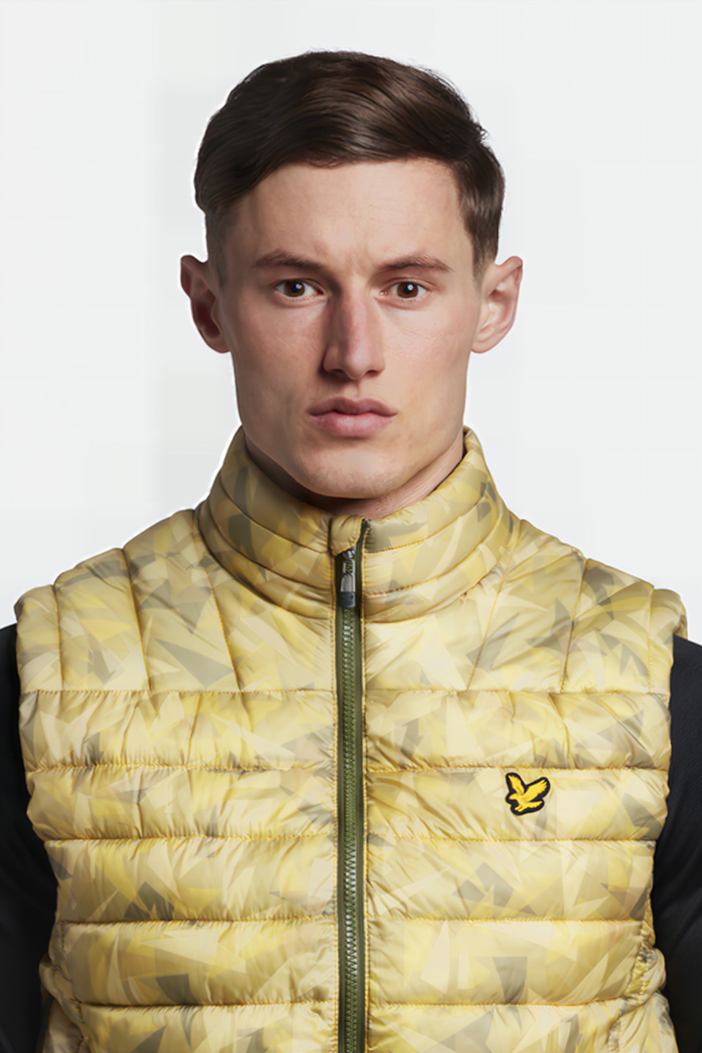 LIGHTWEIGHT QUILTED COLLAR GILET BAY GREEN PRINT 4