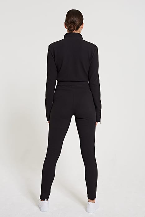 MOON JOGGER BLACK 2