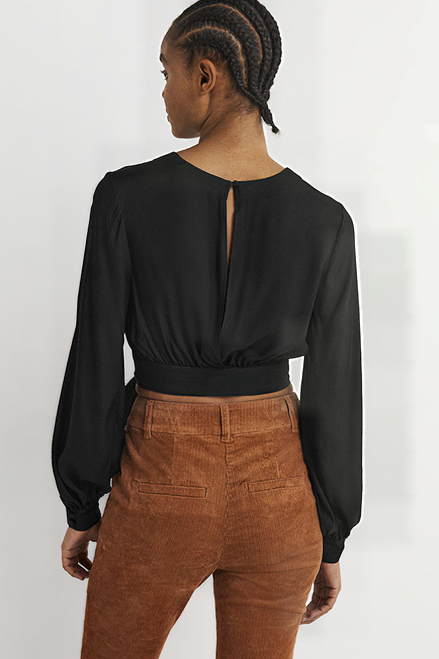 LONG SLEEVE CROP TOP BLK 2