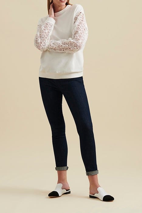 CAMBO MOON WHITE 2