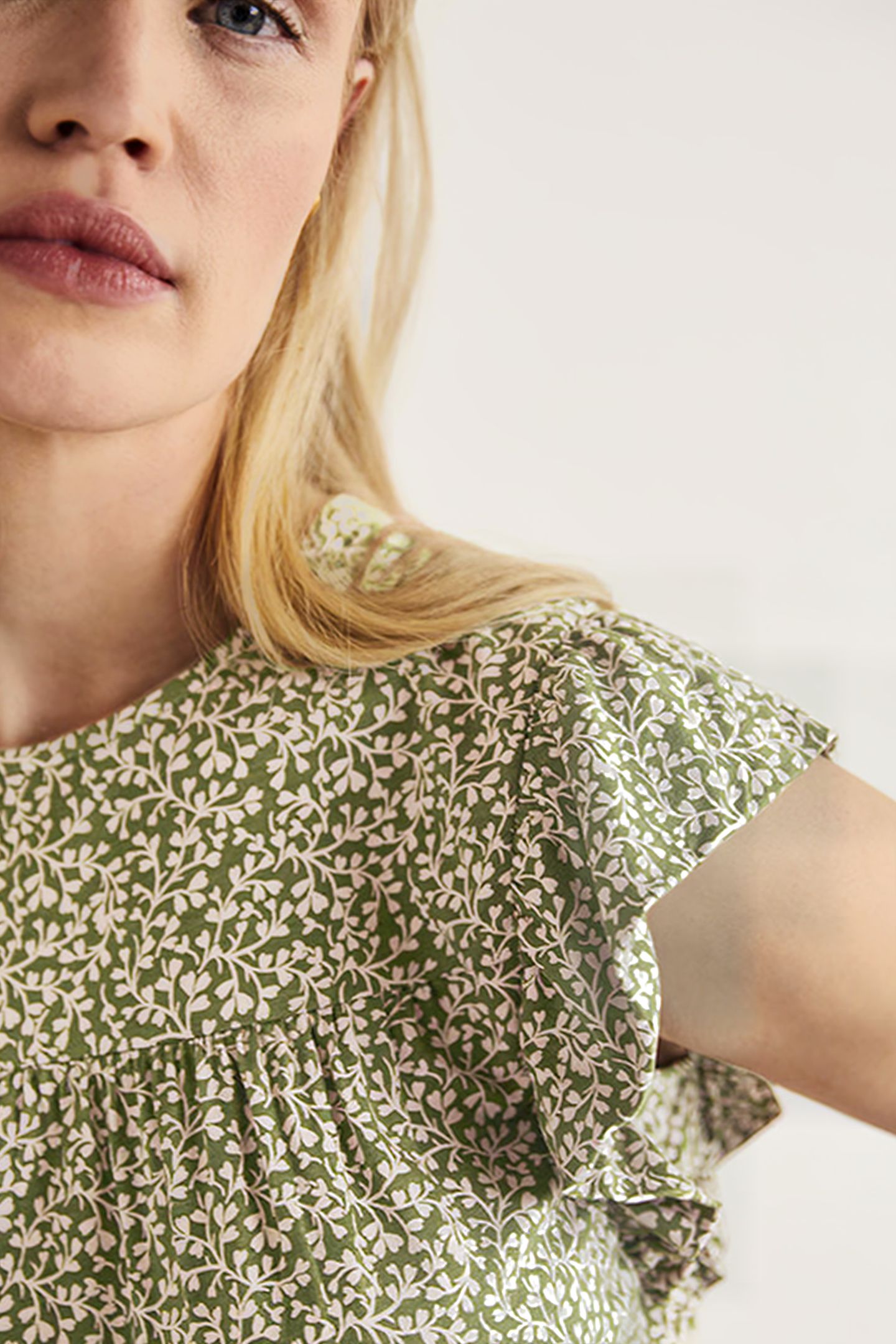 RUFFLE PRINTED MINI DRESS GRN 4