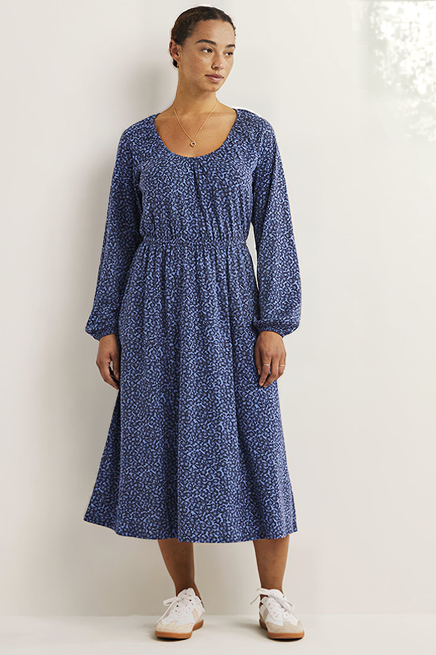 SCOOP NECK JERSEY MIDI DRESS LBL 1