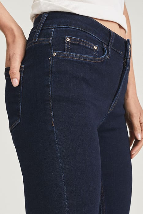 LUX INDIGO SKINNY JEANS — REGULAR FIT 5