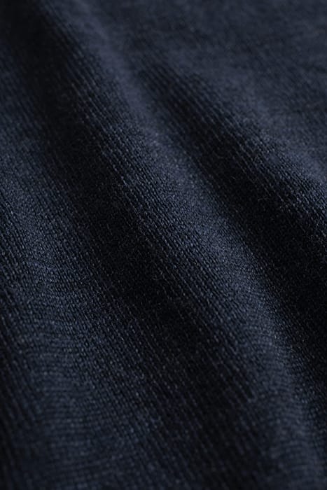 BLUE KNITWEAR 6