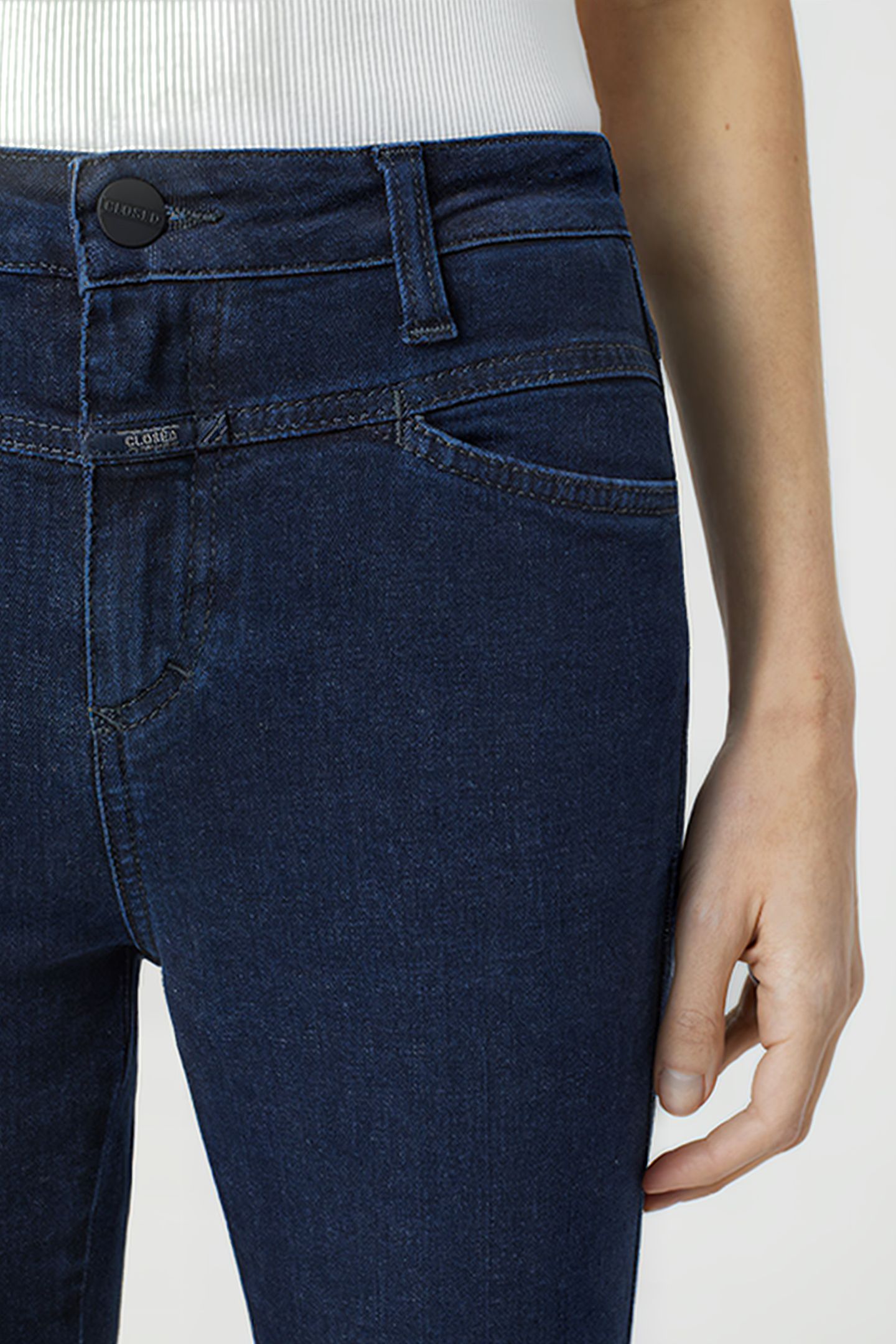 WOMEN SKINNY PUSHER JEANS DARK BLUE 6
