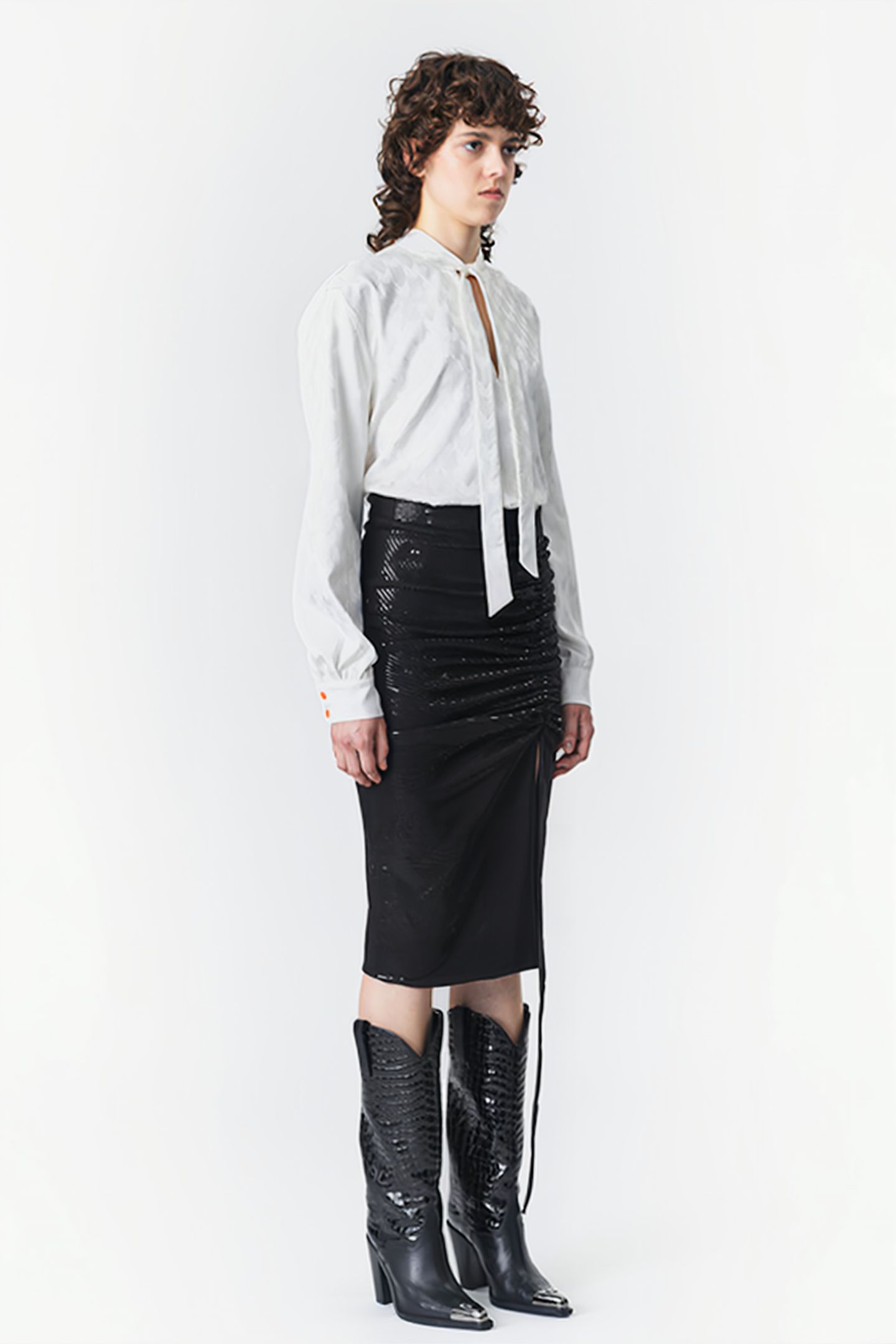SEQUIN GATHERED SKIRT BLACK 2