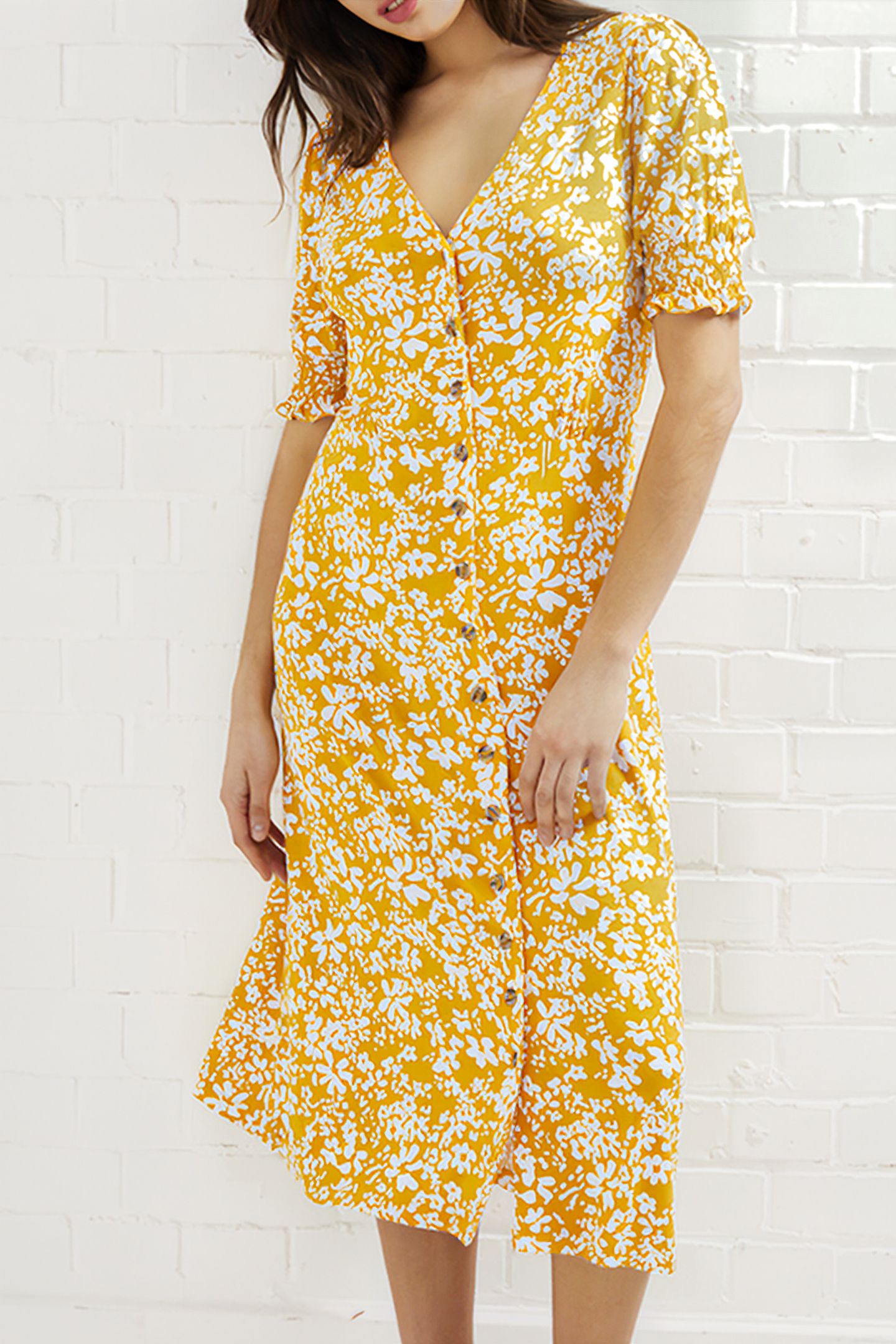 VEE BUTTON-THRU M SAFFRON / WHITE 2