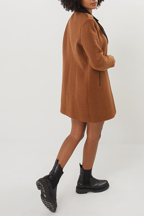 CAMEL AND BLACK BIKER-STYLE COAT 3