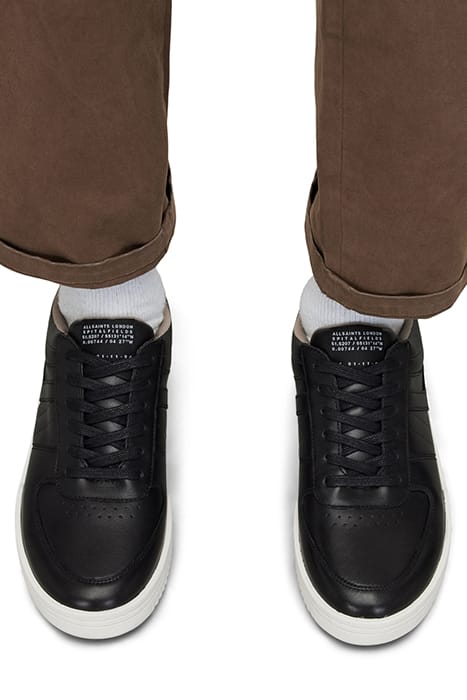 VIX LOW TOP BLACK 2