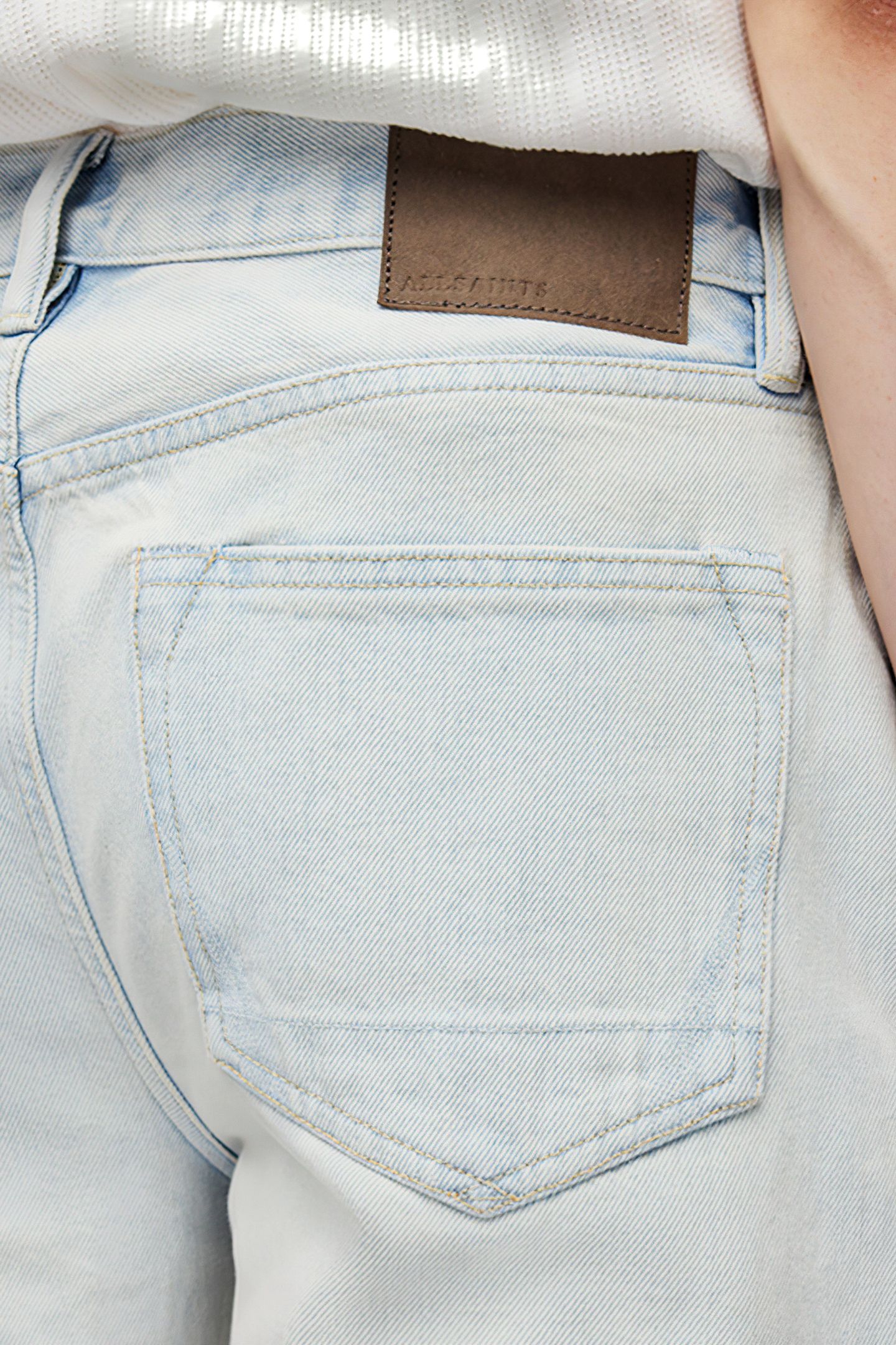 CURTIS BLEACHED INDIGO 5