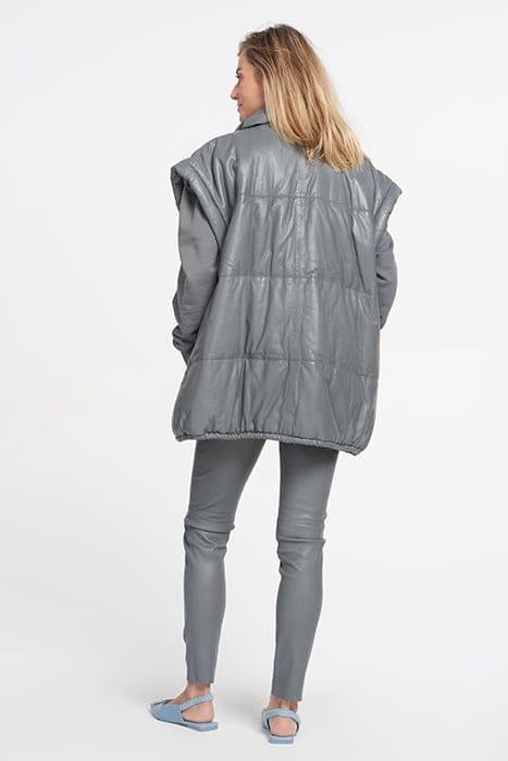 CARLA CLOUDY GREY 3