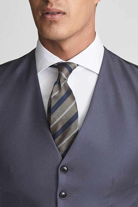 HIKED WAISTCOATS — BLUE 4