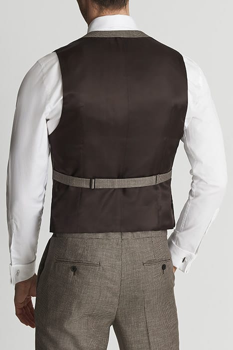 DOME WAISTCOAT — HORSEHOE FORMATION 2