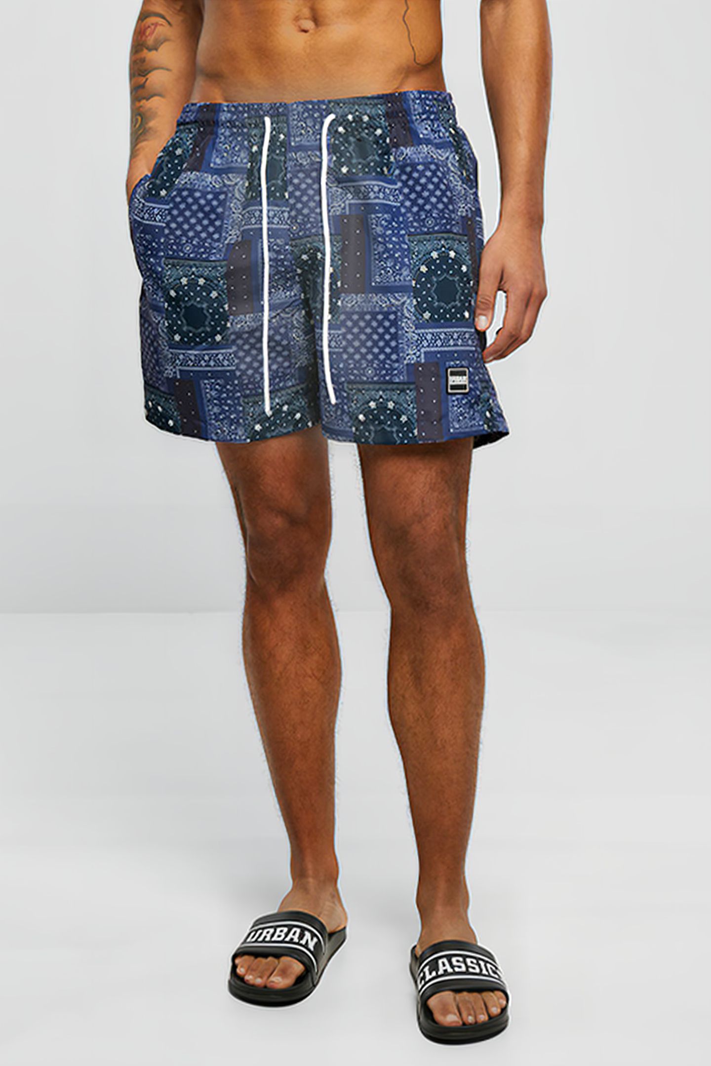 PATTERN SWIM SHORTS NAVY BANDANA AOP 1