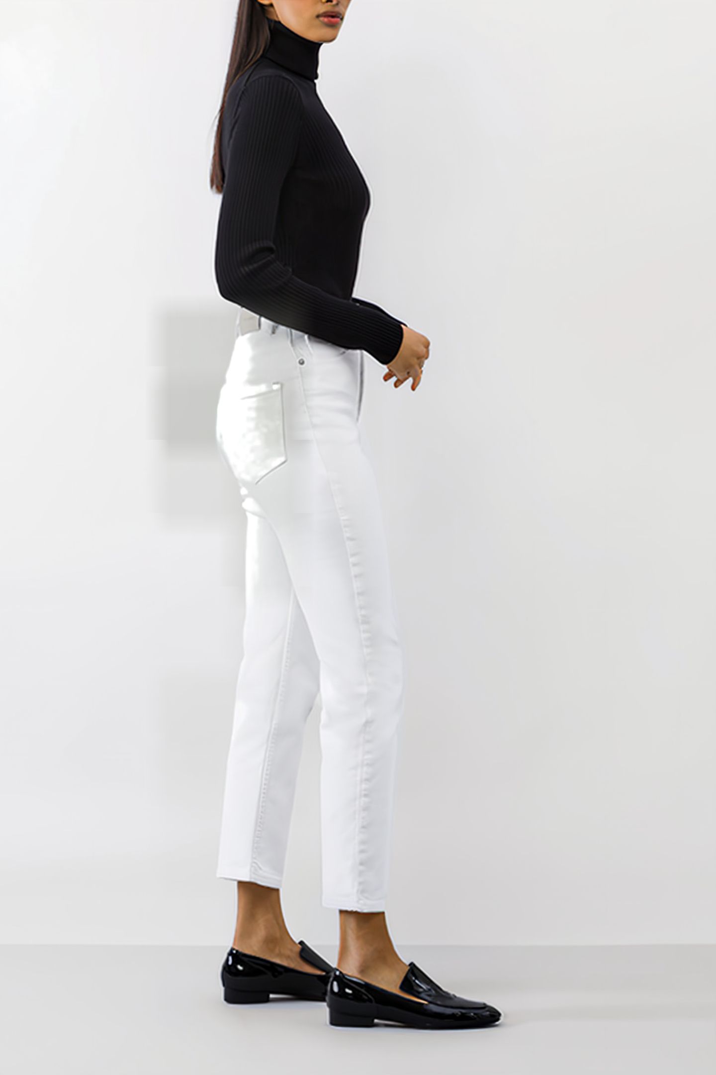 PEPA WHITE 4
