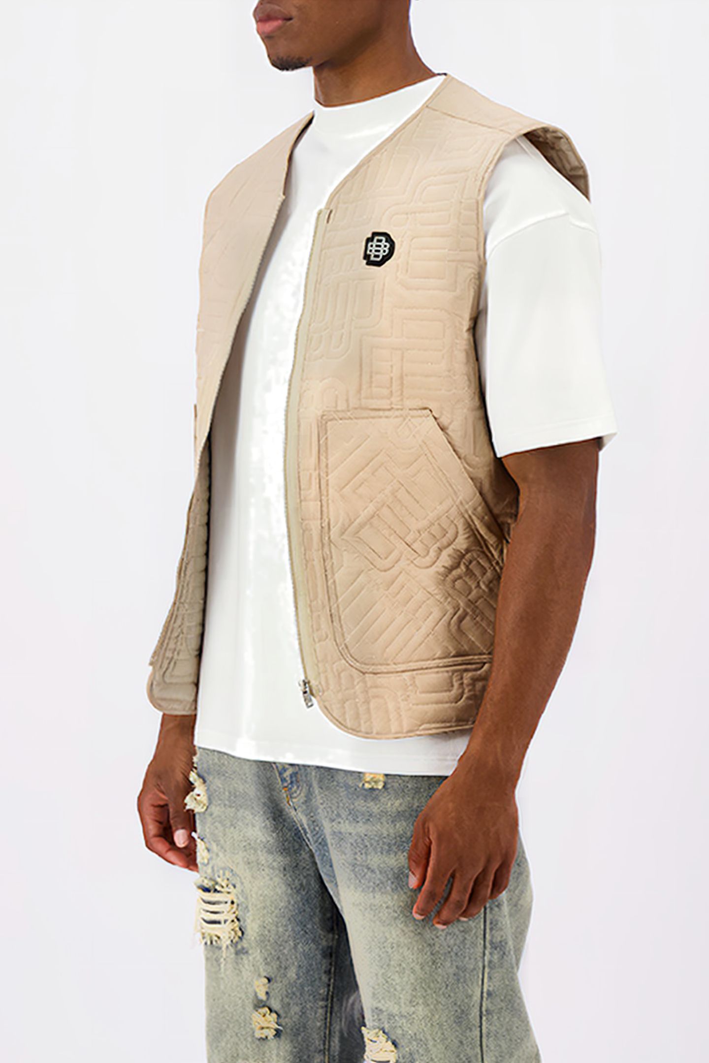 MONOGRAM QUILTED VEST BROWN 4