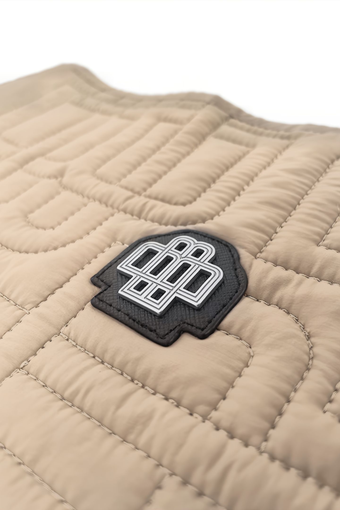 MONOGRAM QUILTED VEST BROWN 5