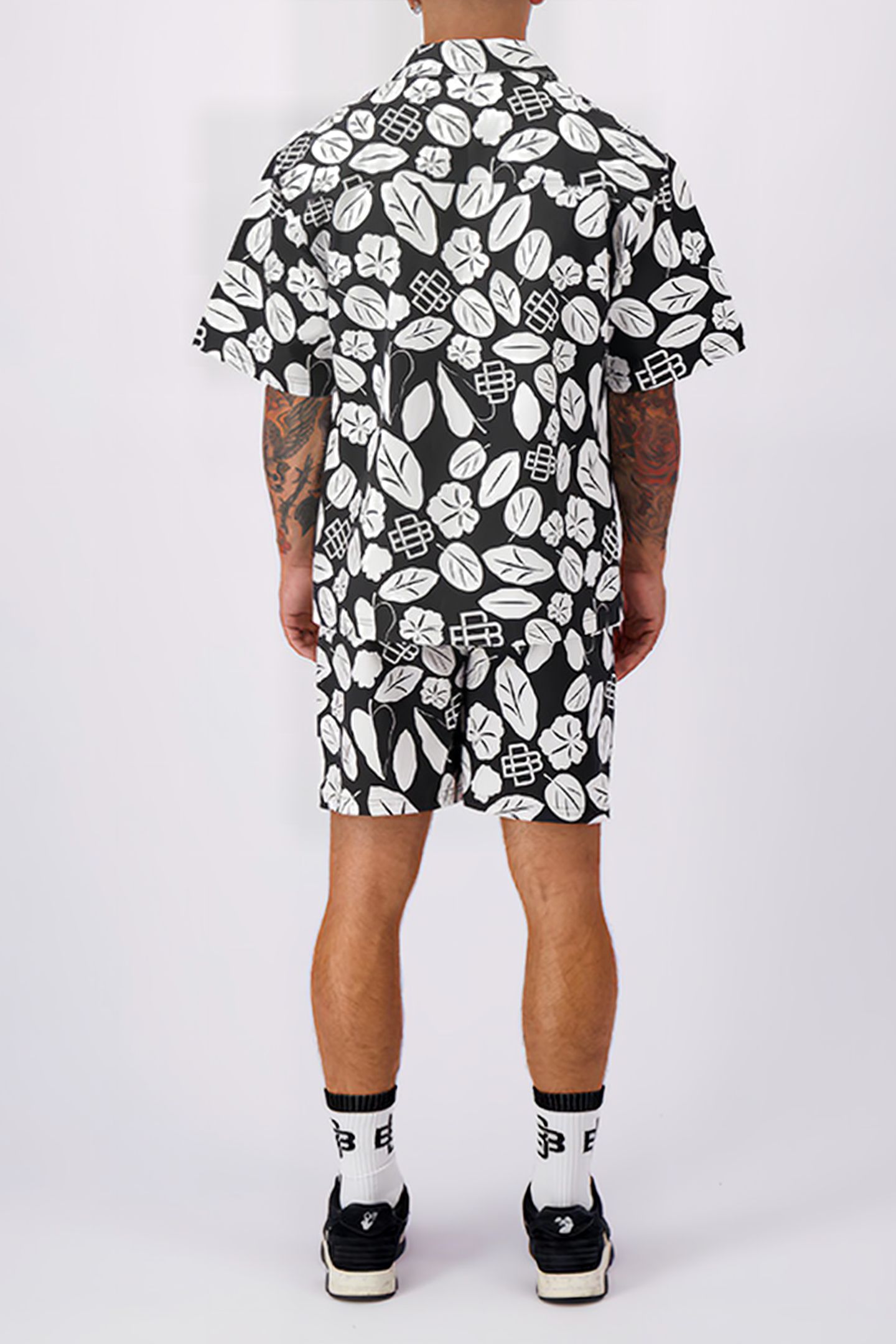 BOHEMIAN SHORTS BLACK/WHITE 3
