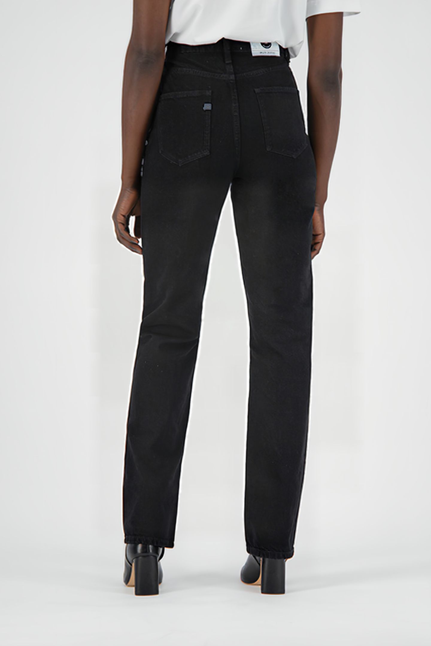 RELAX ROSE - DIP BLACK 2