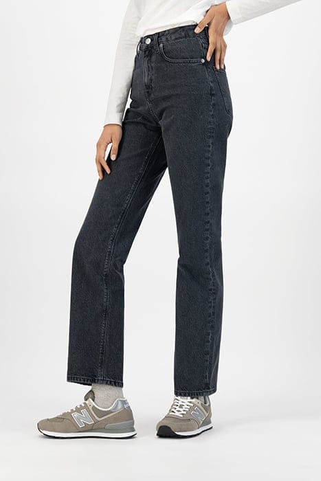 RELAX ROSE - USED BLACK 1