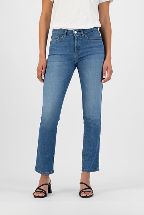 FAYE STRAIGHT - AUTHENTIC INDIGO CONTRAST 1