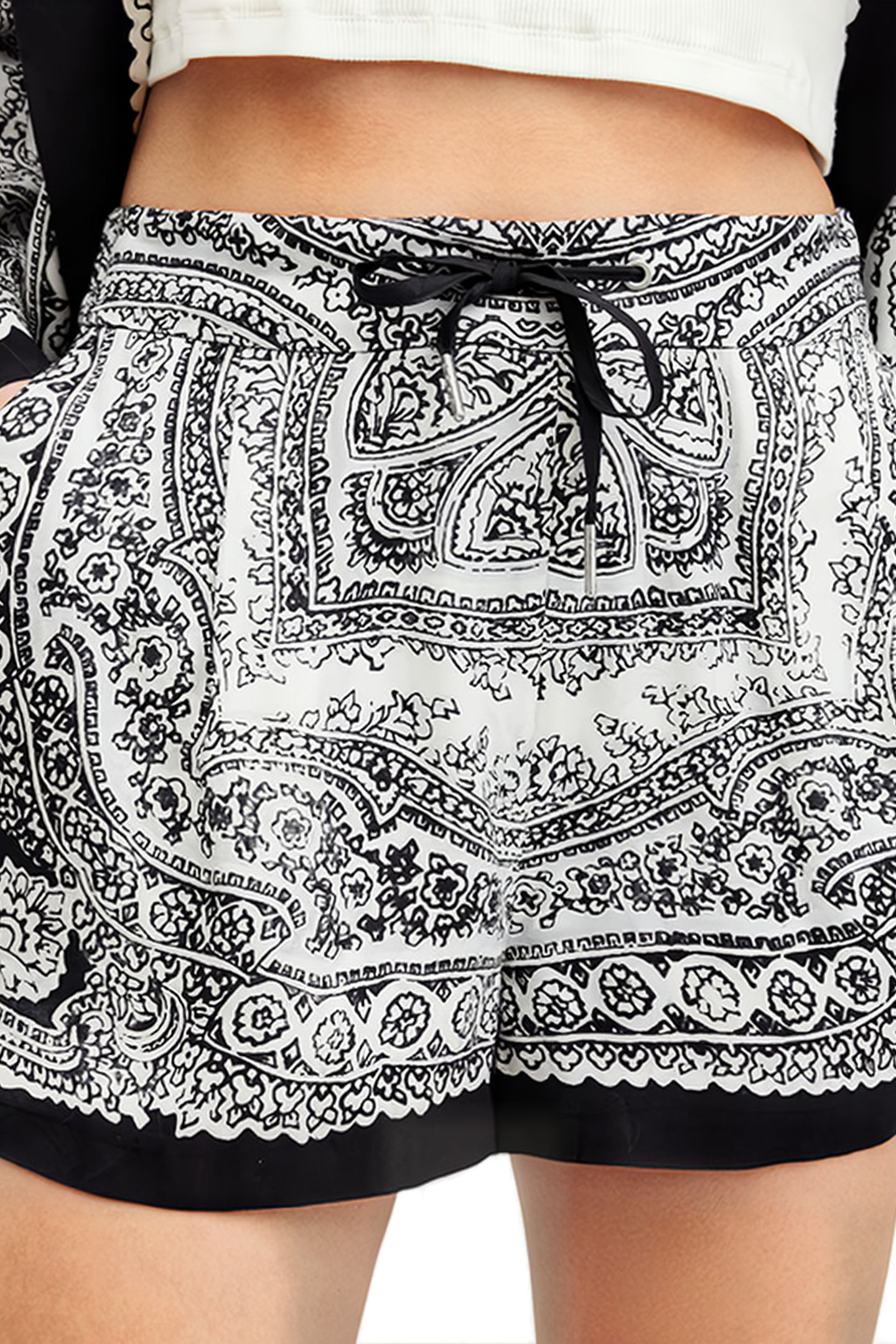 ALEIDA RAFAELA SHORT BLACK/WHITE 7