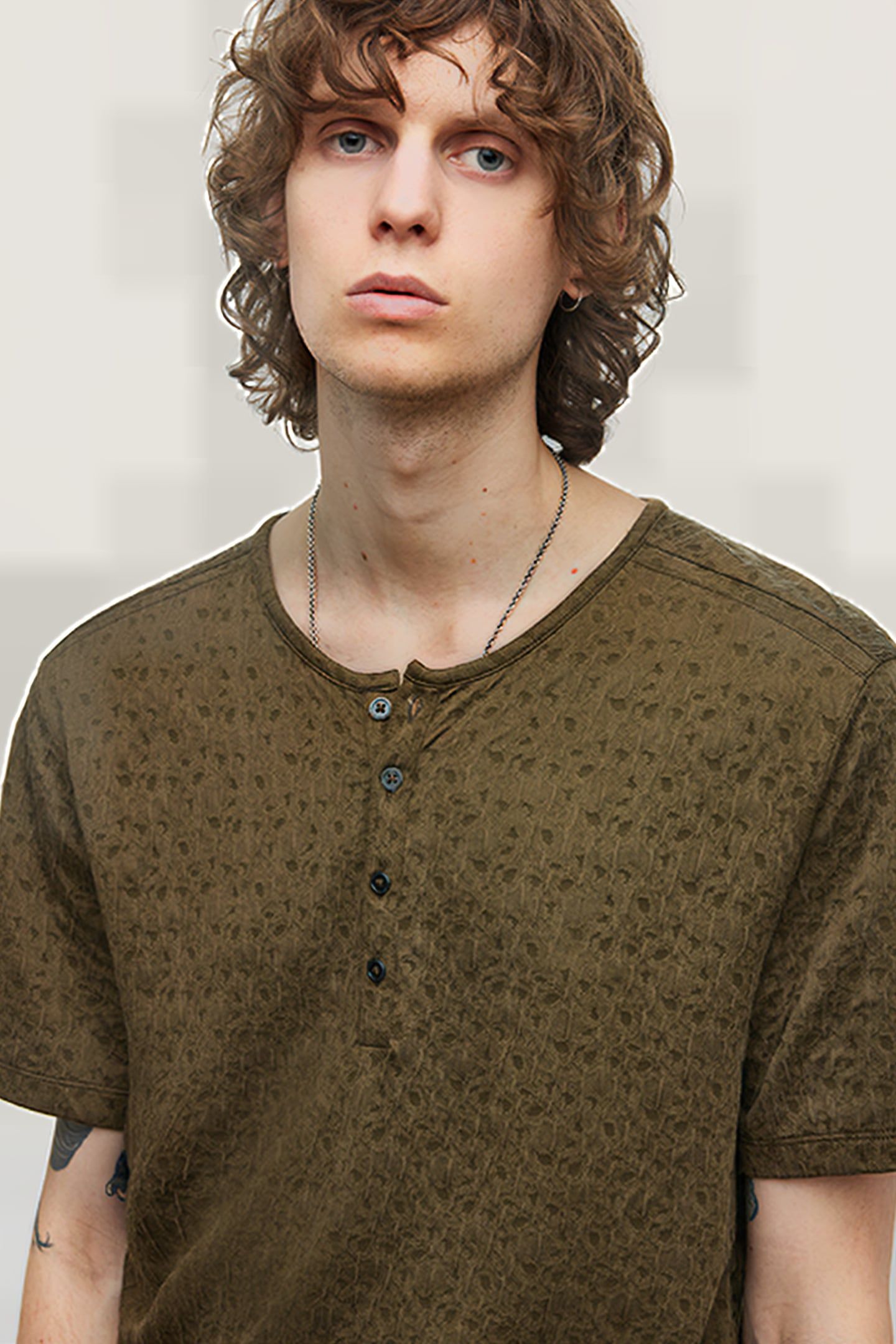 STANTON REGULAR FIT SS HENLEY WITH TEXTU SOIL 2