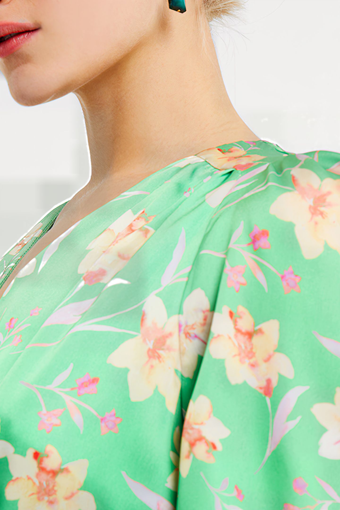 CAMILLE WRAP DRESS GREEN 5