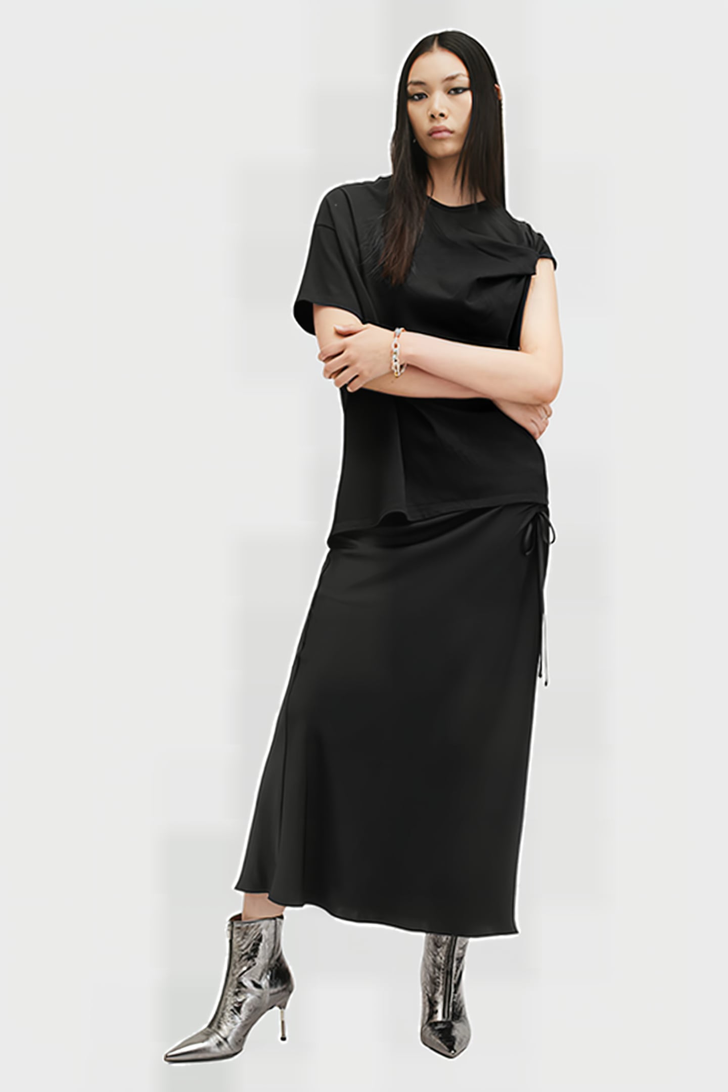 ONYX TWIST TEE BLACK 1