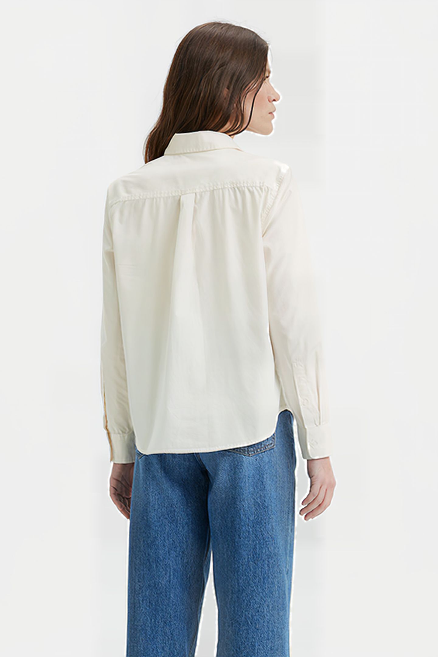 THE BUTTON-DOWN SHIRT BEIGE 2