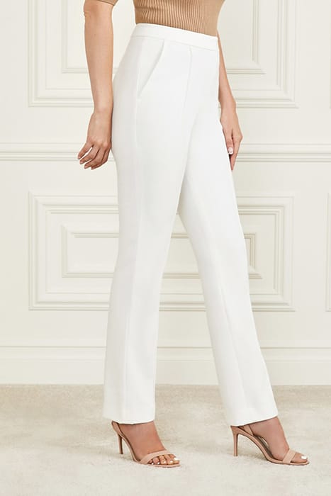MARCIANO BY GUESS LOGAN STRAIGHT LEG P SANDY SHORE 5