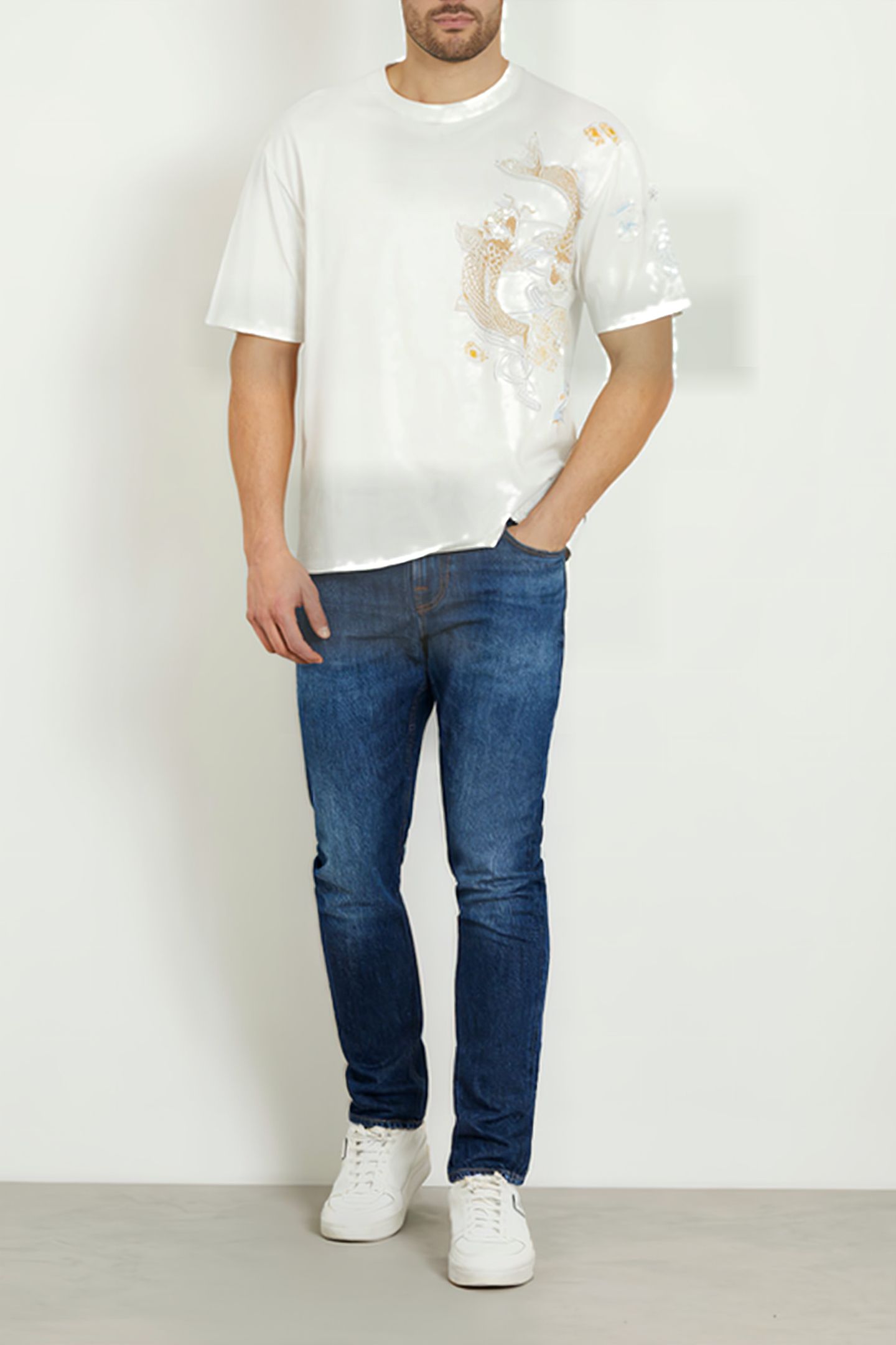 GUESS ECO CHRIS THE TATE 3