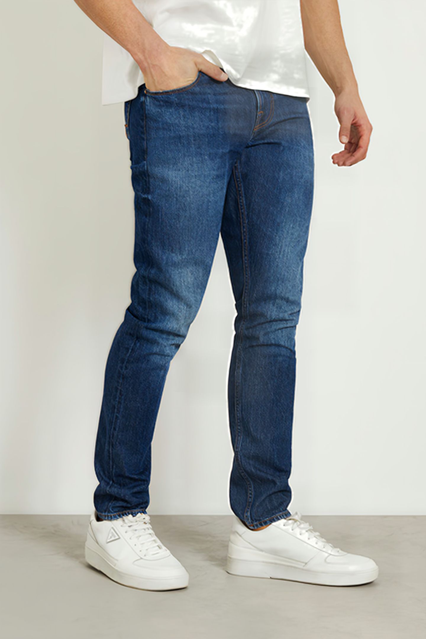 GUESS ECO CHRIS THE TATE 1