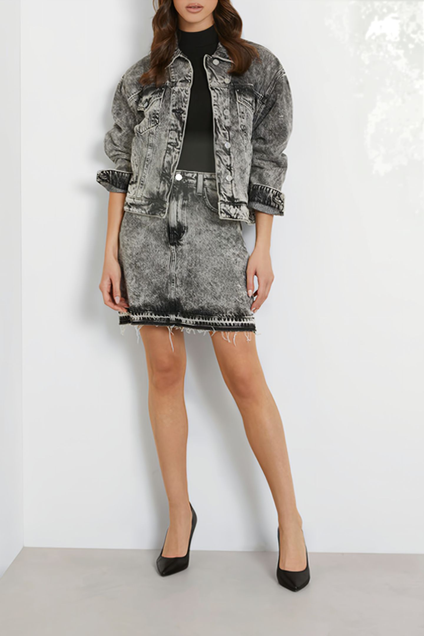 GUESS ECO CARLA MINI SKIRT THE GREYSTONE 3