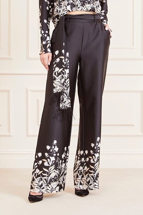 MARCIANO BY GUESS ERIN PANT SHADOWLANDS BLACK 1