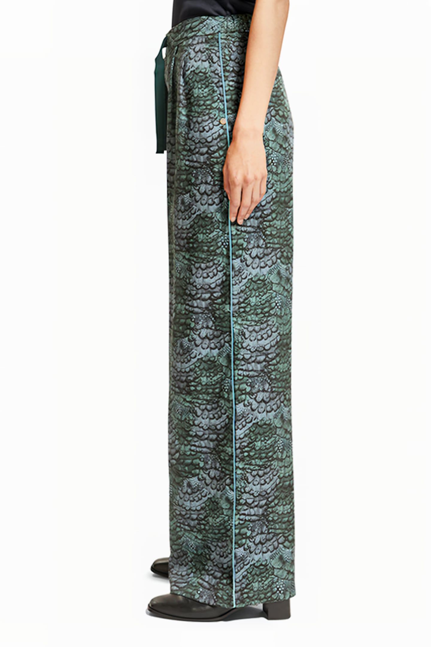 ELENI - HIGH RISE WIDE LEG PYJAMA PANTS FEATHER BOTTLE GREEN 6
