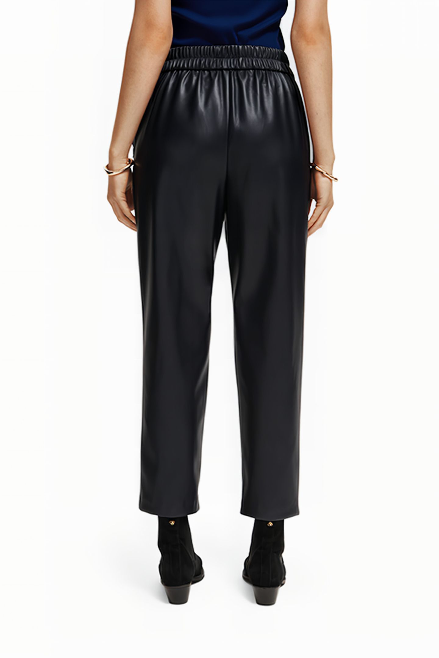 ESTELLE - FAUX LEATHER JOGGER NIGHT 2