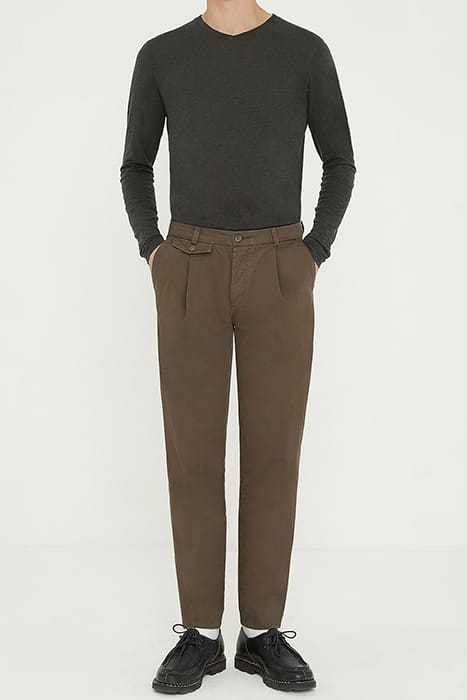 CHINO CARROT PANTS GRIZZLY 3