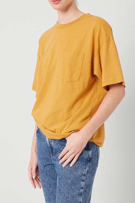 MID-LENGTH CREW NECK T-SHIRT MOUTARDE 1