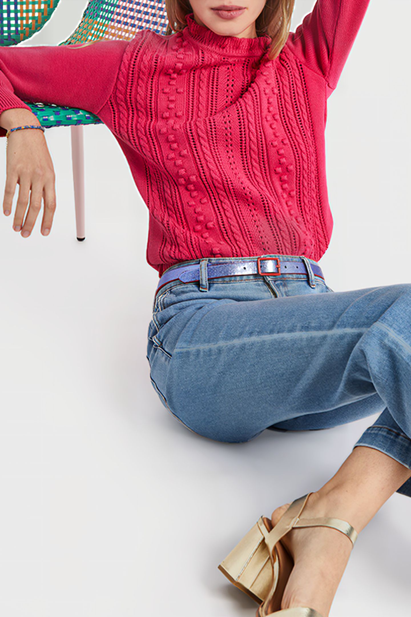 MAGENTA DECORATIVE KNIT SWEATER 5