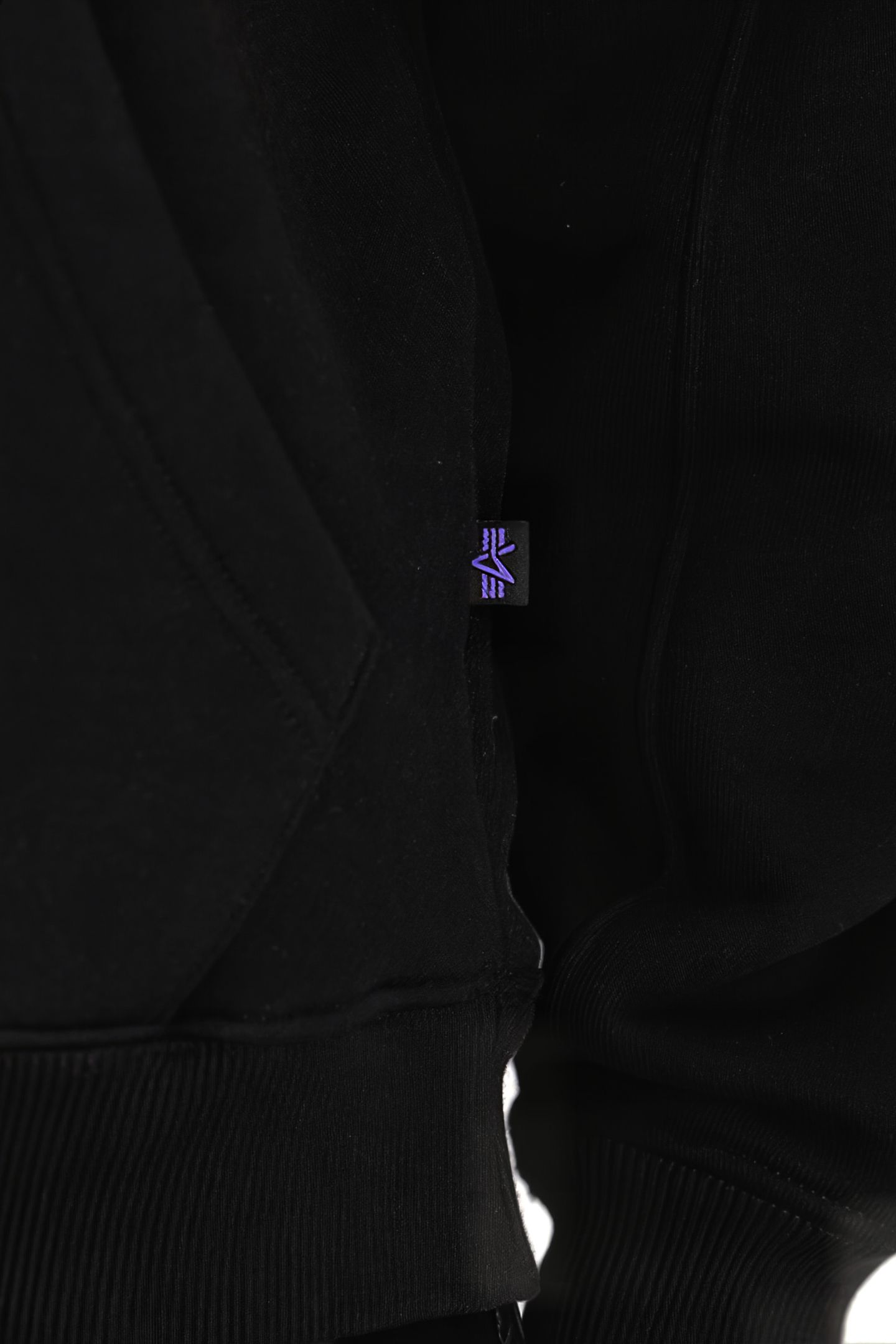 HOODIE UV BLACK 6